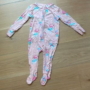 Posh Peanut Roller skates with flower